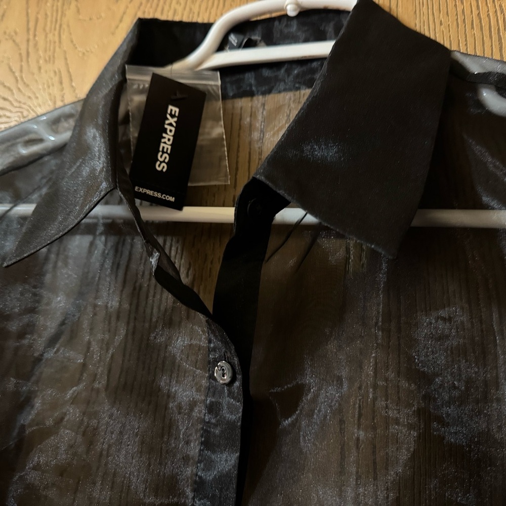 NWT Express Sheer Button Down NWT - image 4